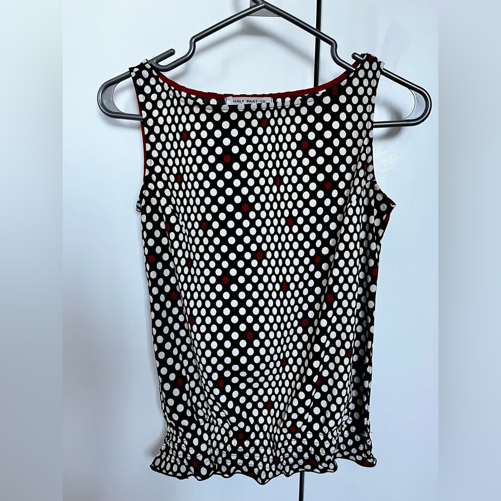 Fitted Sleeveless Top